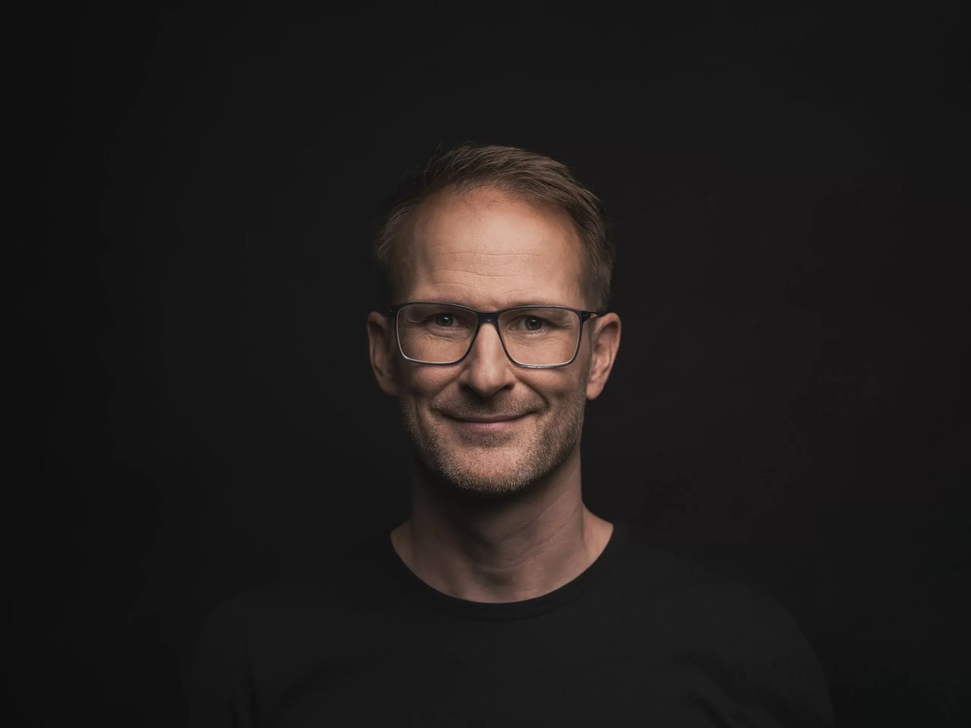 Portrait_Eifinger-Thomas-Website-scaled-1